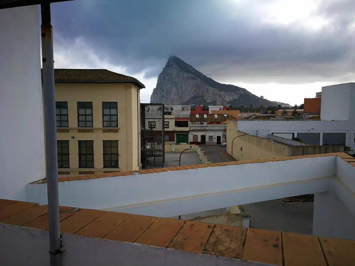 Apartamento playa de Levante La Línea de la Concepción